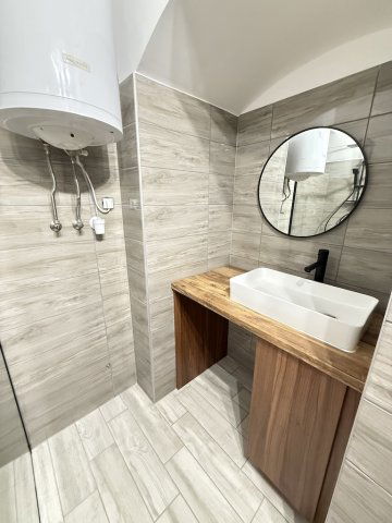 Eladó téglalakás, Pakson 69.9 M Ft, 3 szobás