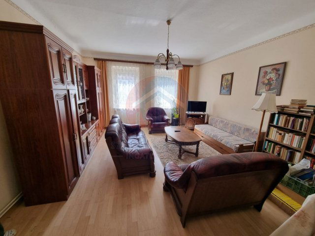 Eladó családi ház, Sopronban 42 M Ft, 3 szobás