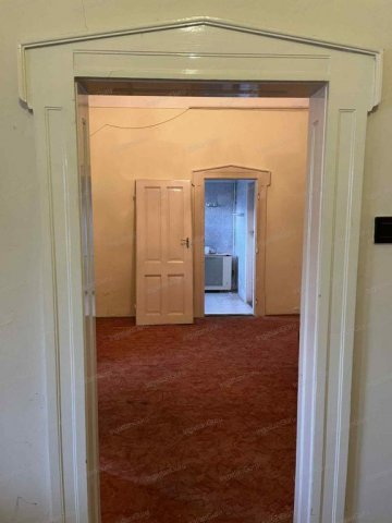 Eladó családi ház, Kecskeméten 65 M Ft, 5 szobás