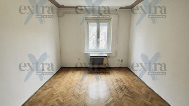 Eladó téglalakás, Szegeden 62.99 M Ft, 2 szobás