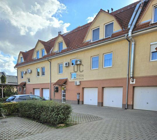 Eladó téglalakás, Budapesten, XVIII. kerületben 78.55 M Ft