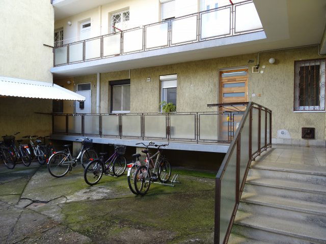 Eladó téglalakás, Szombathelyen 34.9 M Ft, 3 szobás