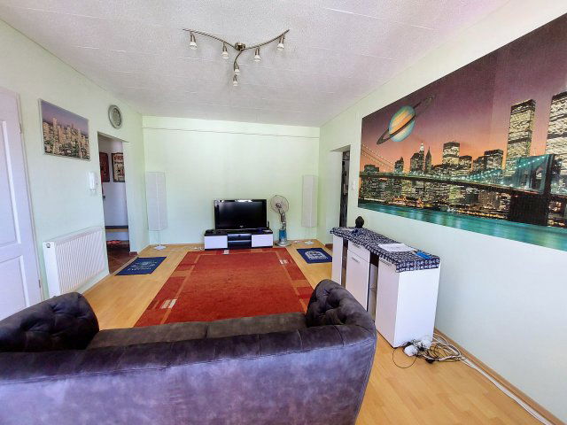 Kiadó téglalakás, albérlet, Debrecenben 220 E Ft / hó, 2 szobás