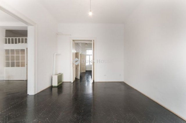 Kiadó téglalakás, albérlet, Budapesten, VII. kerületben