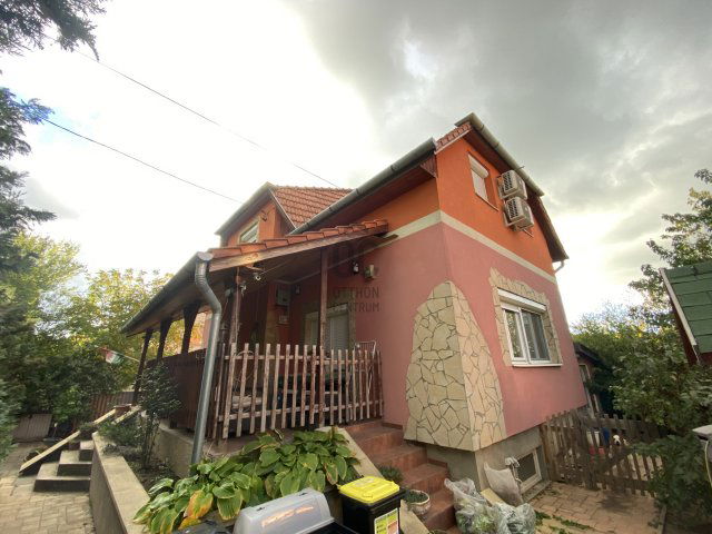 Eladó családi ház, Kistarcsán 129 M Ft, 5 szobás