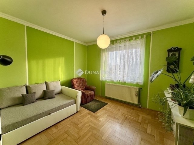 Eladó téglalakás, Budapesten, XV. kerületben 64 M Ft, 2 szobás
