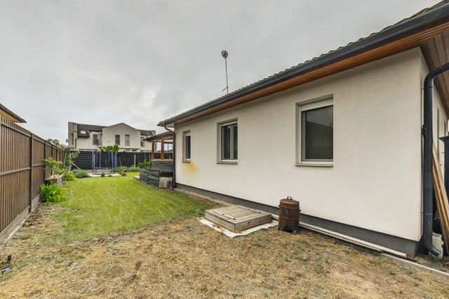 Eladó családi ház, Kecskeméten 82.9 M Ft, 4 szobás