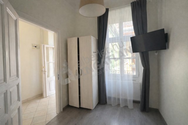 Kiadó téglalakás, albérlet, VI. kerületben, Ó utcában