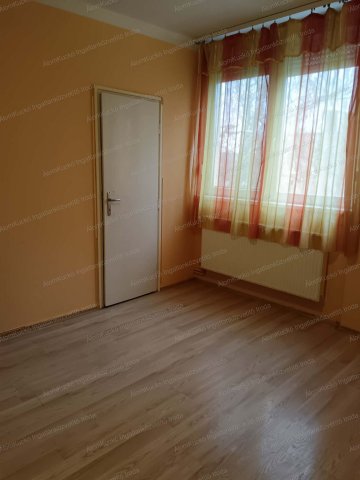 Kiadó téglalakás, albérlet, Kaposváron, Szántó utcában