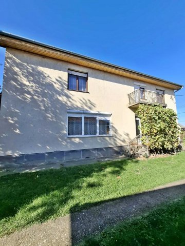 Eladó családi ház, Nagyberkin 39.9 M Ft, 5 szobás