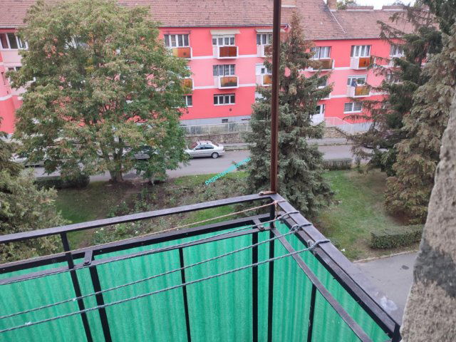 Eladó téglalakás, Ózdon 6.6 M Ft, 1 szobás