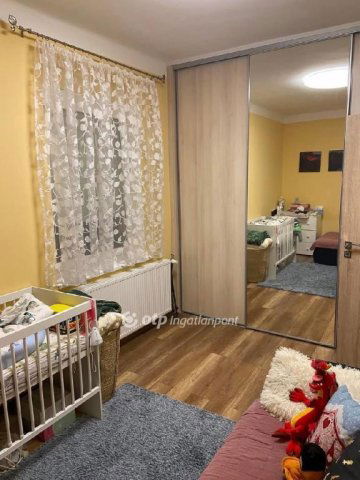 Eladó téglalakás, Mosonmagyaróváron 45 M Ft, 2 szobás