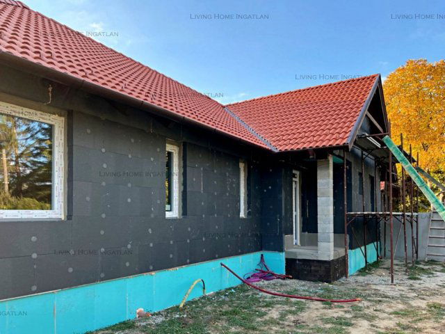 Eladó ikerház, Csobánkán 114 M Ft, 4 szobás