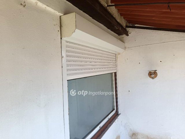 Eladó családi ház, Vanyolán 15 M Ft, 3 szobás