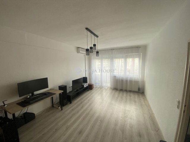 Eladó téglalakás, Budapesten, XIII. kerületben 66 M Ft, 2 szobás