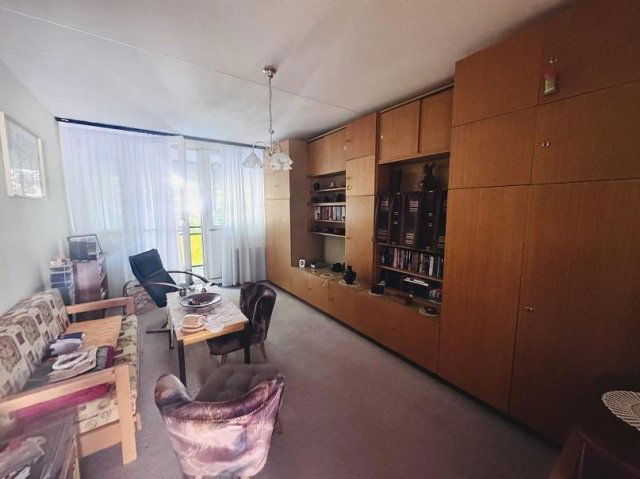 Eladó panellakás, Pécsett 38.99 M Ft, 2 szobás