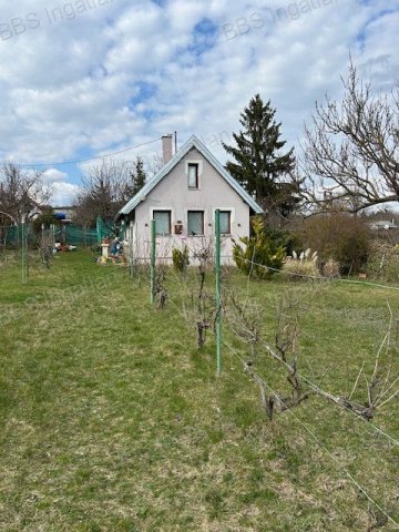 Eladó mezogazdasagi ingatlan, Veszprémben 26.9 M Ft