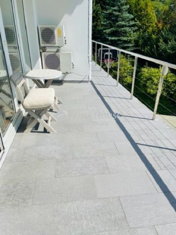 Eladó családi ház, Budapesten, II. kerületben 273.488 M Ft