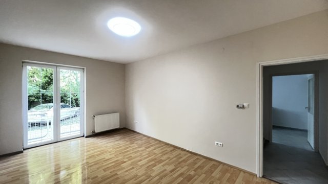 Eladó téglalakás, Marcaliban 44.9 M Ft, 2 szobás