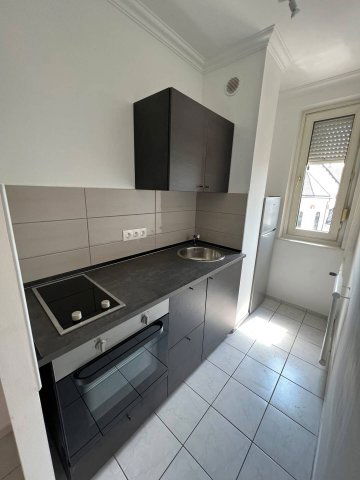 Kiadó téglalakás, albérlet, Miskolcon 135 E Ft / hó, 1+1 szobás