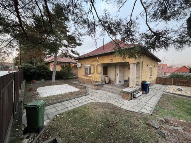 Eladó családi ház, Budapesten, XXI. kerületben 89.9 M Ft