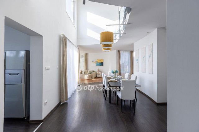 Eladó családi ház, Budapesten, XXI. kerületben 269 M Ft