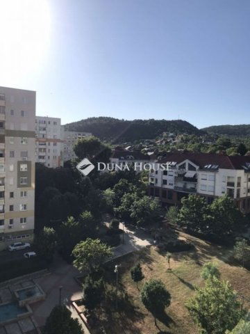 Eladó panellakás, Budaörsön 66.45 M Ft, 3 szobás
