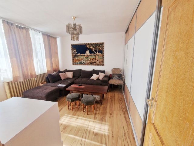 Eladó panellakás, Budapesten, XXI. kerületben 56.5 M Ft