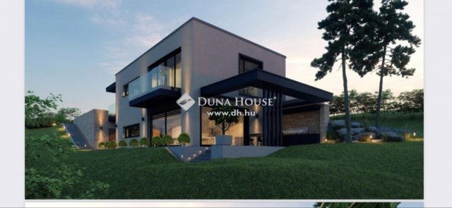 Eladó családi ház, Pécsett 381 M Ft, 4 szobás