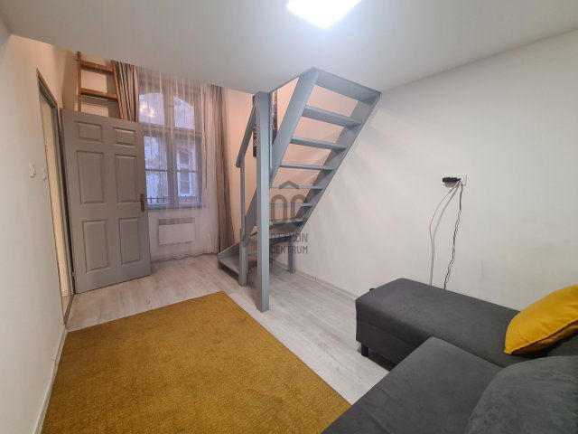 Kiadó téglalakás, albérlet, VIII. kerületben, József körúton