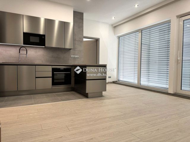 Eladó téglalakás, Budapesten, XIII. kerületben 145 M Ft