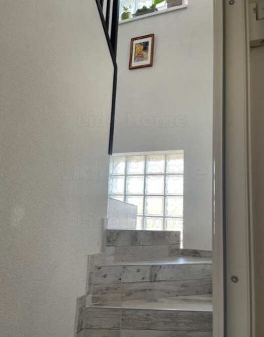 Eladó nyaraló, Siófokon 129 M Ft, 5 szobás