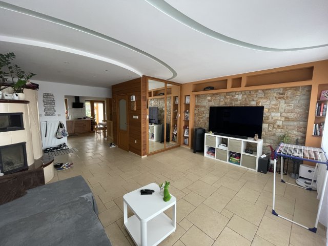 Eladó sorház, Balatonfüreden 189 M Ft, 6+1 szobás