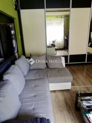 Eladó téglalakás, Budapesten, XIV. kerületben 79 M Ft, 2 szobás