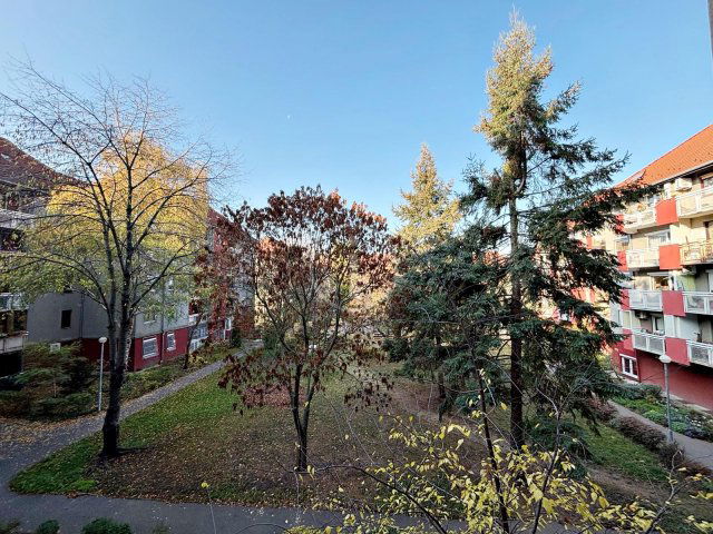 Eladó panellakás, Budapesten, XV. kerületben 52 M Ft, 1 szobás