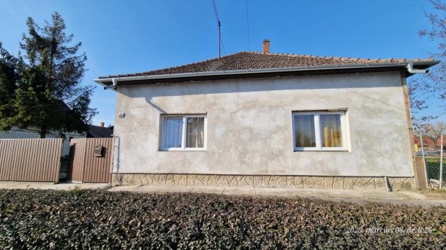 Eladó családi ház, Gyomaendrődön, Bajcsy-Zsilinszky úton