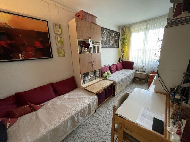 Eladó téglalakás, Nyíregyházán 43.5 M Ft, 2+1 szobás