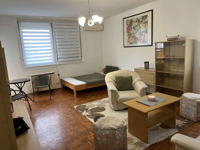 Kiadó téglalakás, albérlet, Debrecenben 200 E Ft / hó, 2 szobás