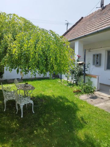 Eladó családi ház, Hegyeshalomban 46.99 M Ft, 3 szobás