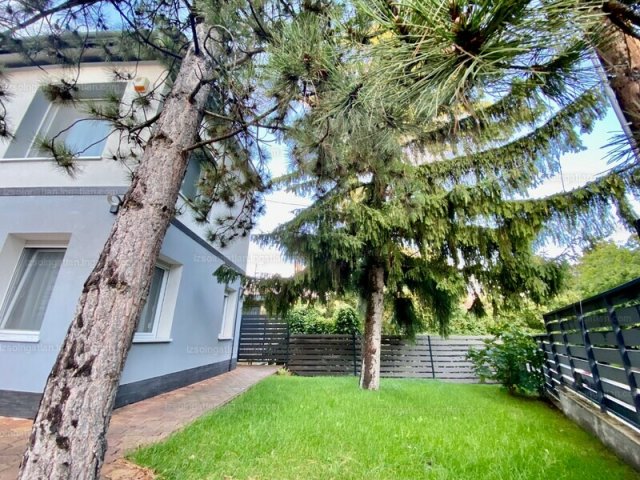 Kiadó ikerház, albérlet, XI. kerületben, Görbe utcában