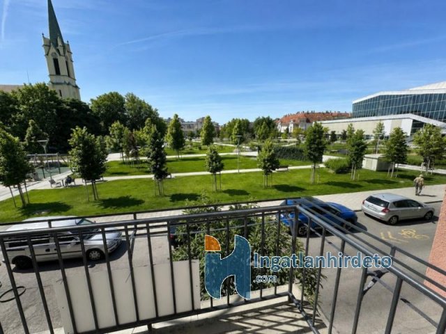 Eladó téglalakás, Budapesten, IV. kerületben 139 M Ft, 3 szobás