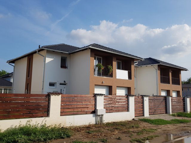 Eladó sorház, Gödön 119 M Ft, 4 szobás / költözzbe.hu