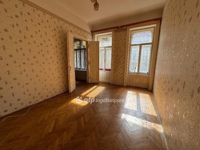 Eladó téglalakás, Budapesten, IX. kerületben 89.9 M Ft, 3 szobás