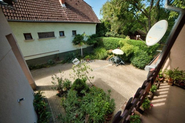 Eladó családi ház, Körmenden 64.9 M Ft, 6 szobás