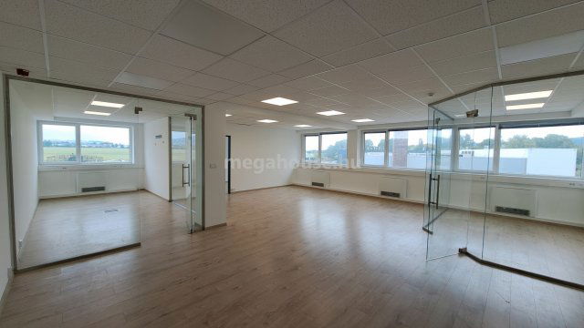 Kiadó iroda, Budaörsön 1400 E Ft / hó / költözzbe.hu