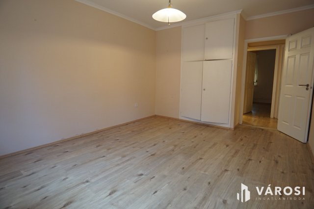 Kiadó téglalakás, albérlet, Nagykanizsán 120 E Ft / hó
