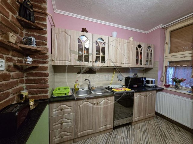 Eladó téglalakás, Gyulán 35.99 M Ft, 2 szobás