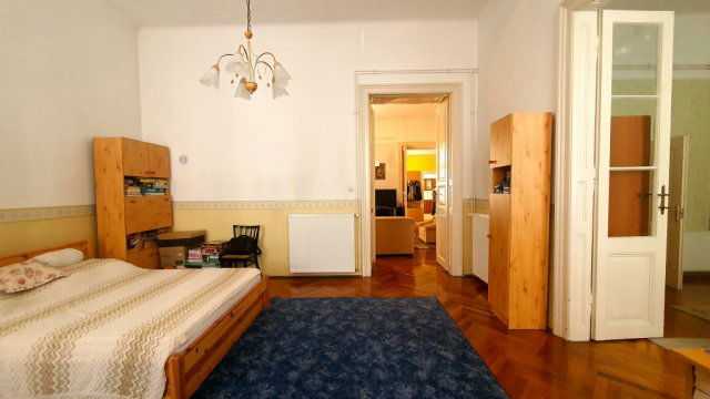Eladó téglalakás, Budapesten, VI. kerületben, Eötvös utcában