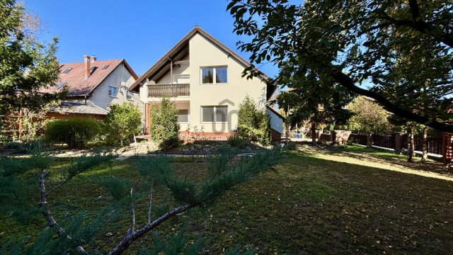 Eladó téglalakás, Budapesten, XVI. kerületben 148 M Ft, 4 szobás