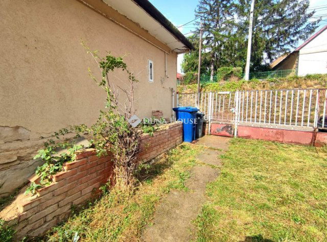 Eladó családi ház, Geresdlakon 4.9 M Ft, 3 szobás